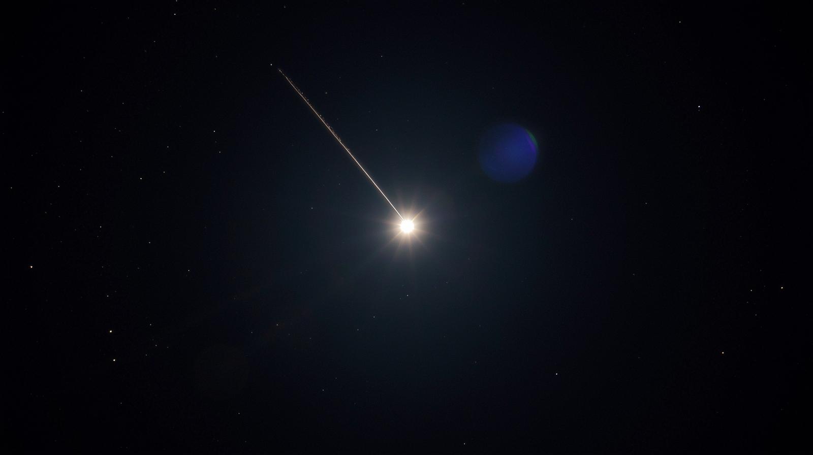 Entre a Lua e a Estrela: O Breve Encontro